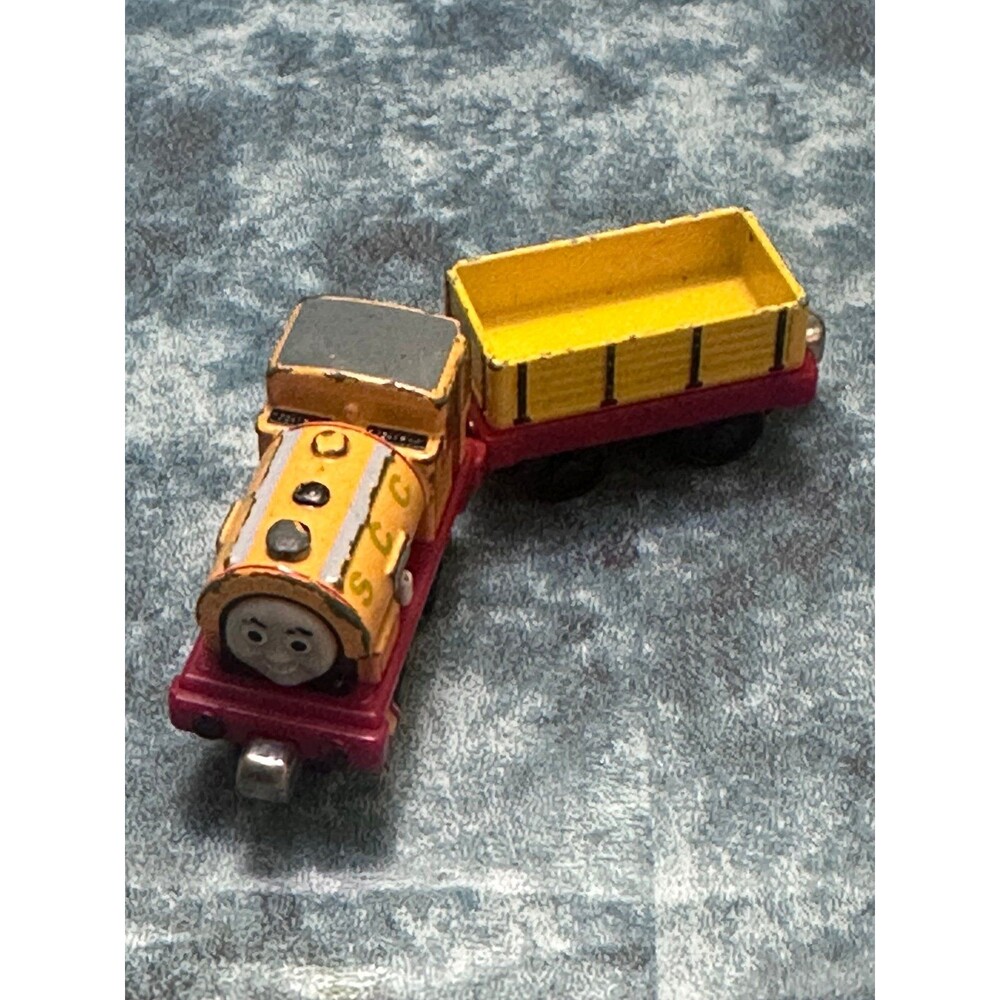 Thomas & Friends Railway BEN & Yellow cargo SCC train